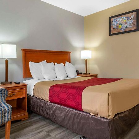 Econo Lodge & Suites Southern Pines Εξωτερικό φωτογραφία