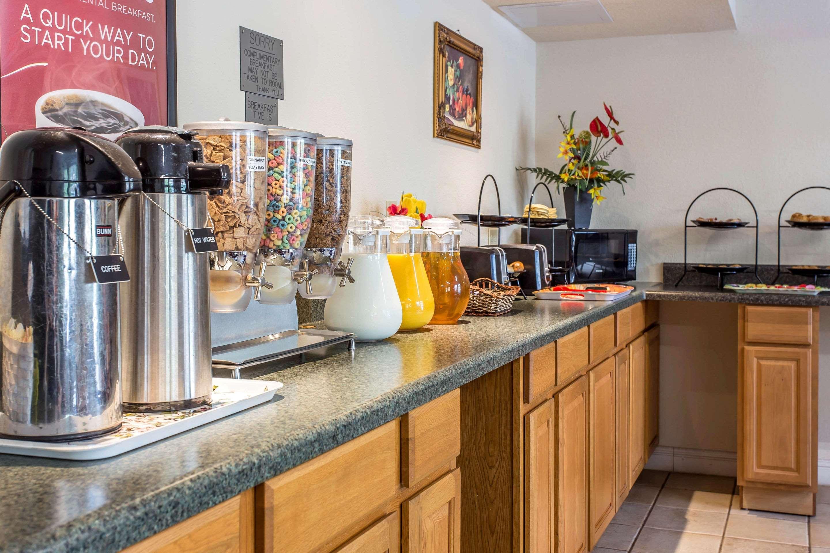 Econo Lodge & Suites Southern Pines Εξωτερικό φωτογραφία