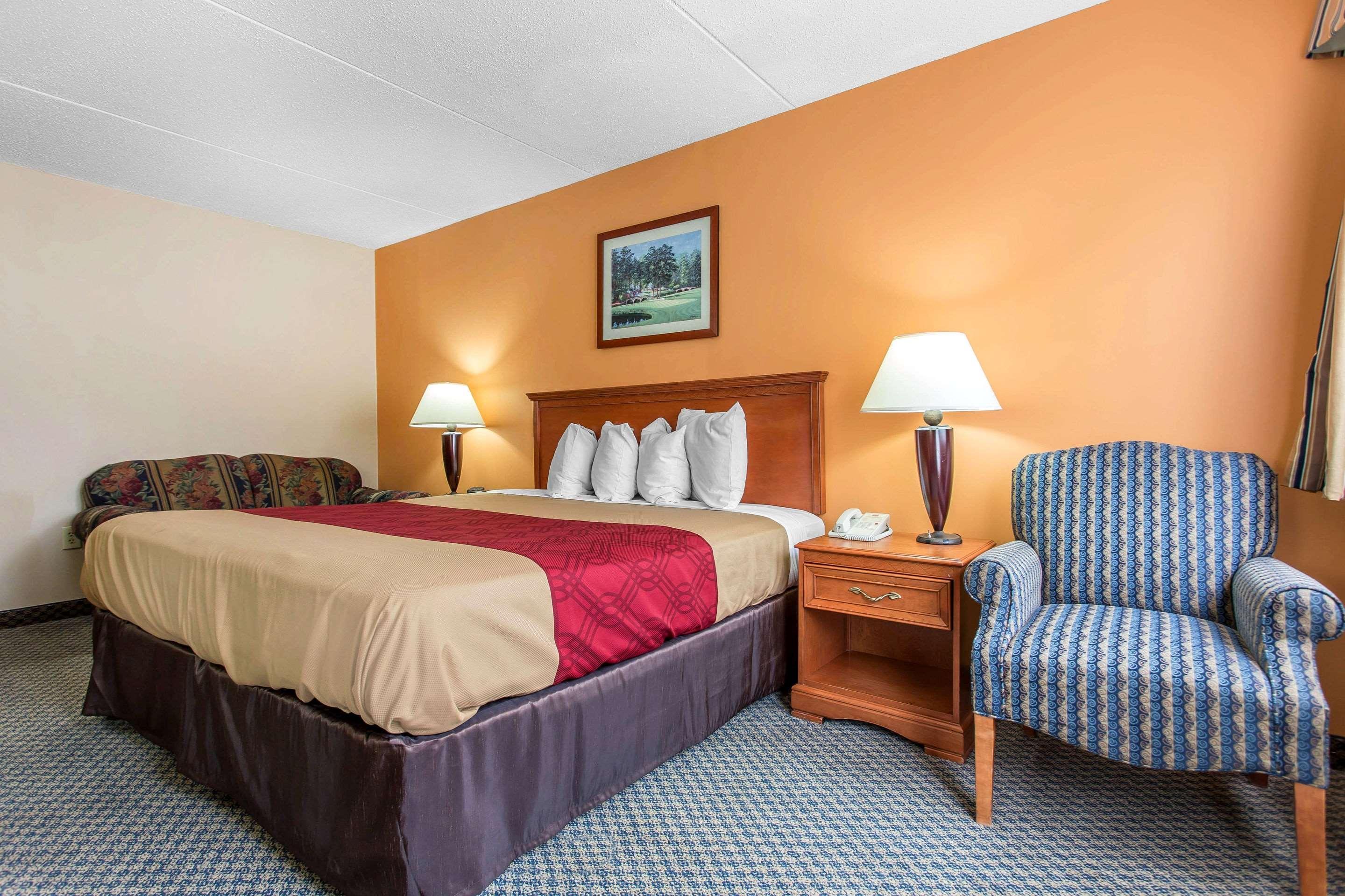 Econo Lodge & Suites Southern Pines Εξωτερικό φωτογραφία