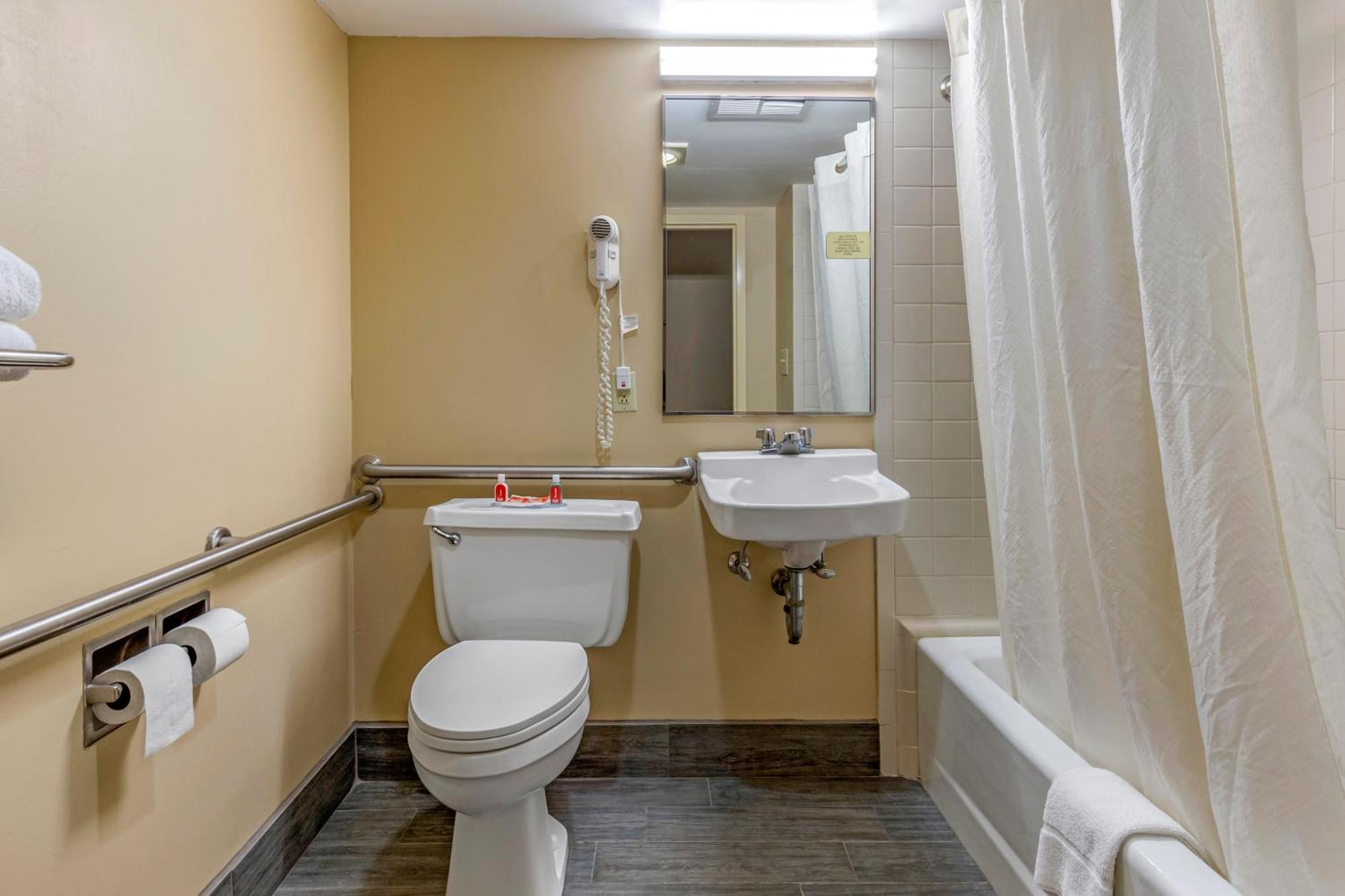 Econo Lodge & Suites Southern Pines Εξωτερικό φωτογραφία