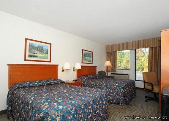 Econo Lodge & Suites Southern Pines Ανέσεις φωτογραφία