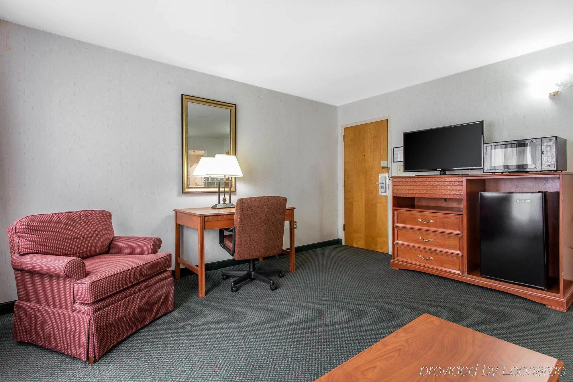 Econo Lodge & Suites Southern Pines Εξωτερικό φωτογραφία